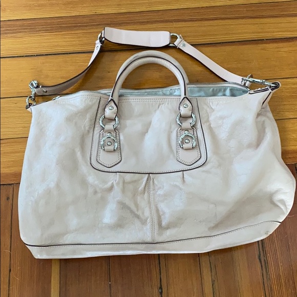 Coach Handbag - Picture 4 of 7